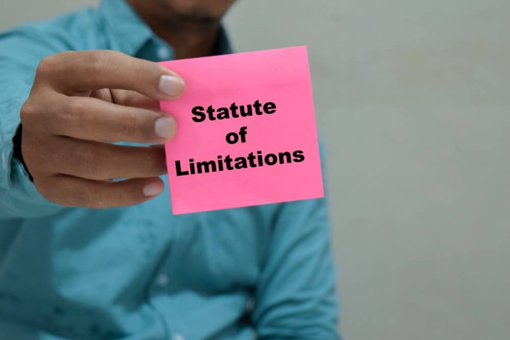 Statute of Limitations and Tolling in Texas Legal Malpractice Claims: When the Clock Starts Running