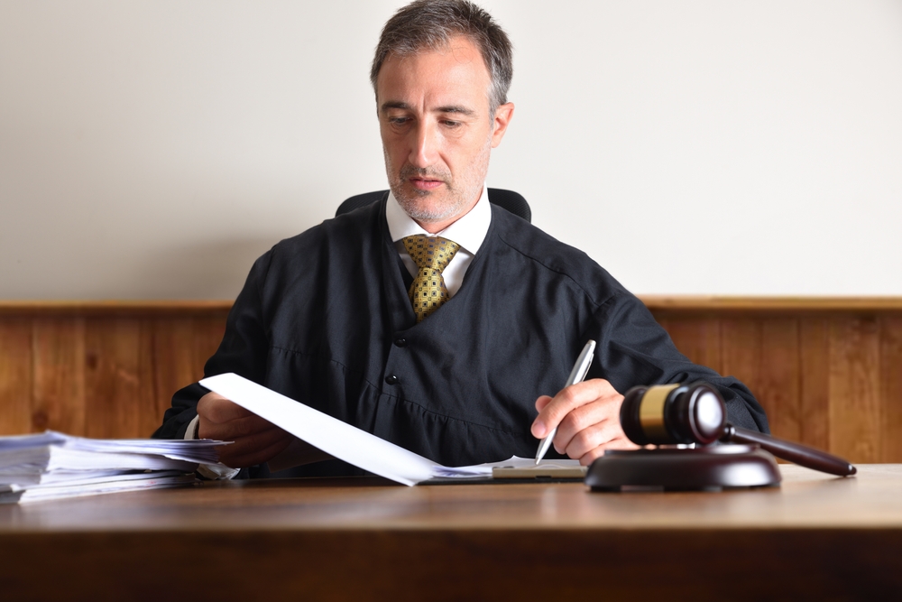 Defending Against Summary Judgment in Texas Legal Malpractice Cases: Expert Testimony and Evidentiary Challenges